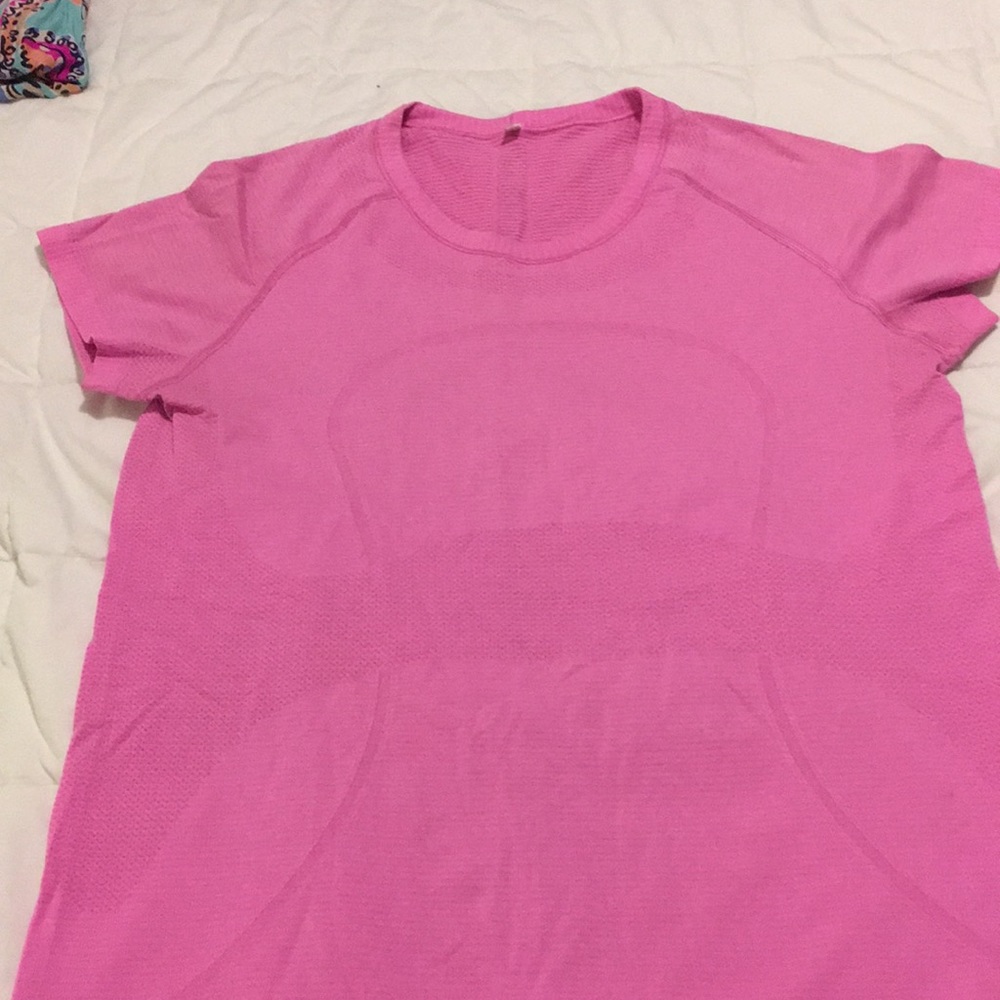 Light pink Lululemon Run Swiftly Tee Size 12